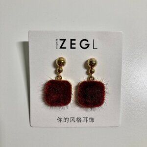 ZEGL Burgundy Pom Pom Drop Earrings – Holiday & Everyday Style, NWT